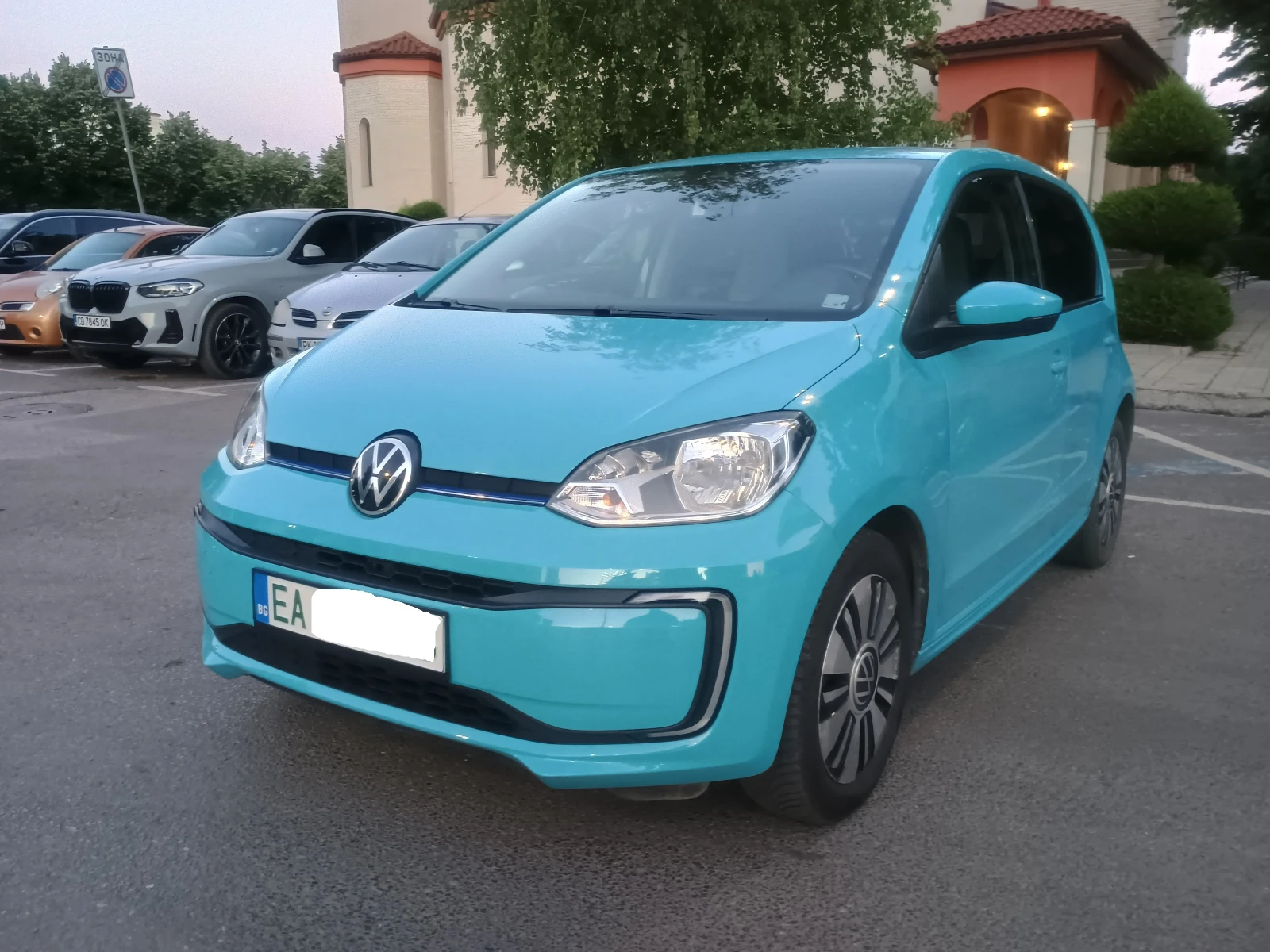 VW Up, снимка 10 - Автомобили и джипове - 55082040