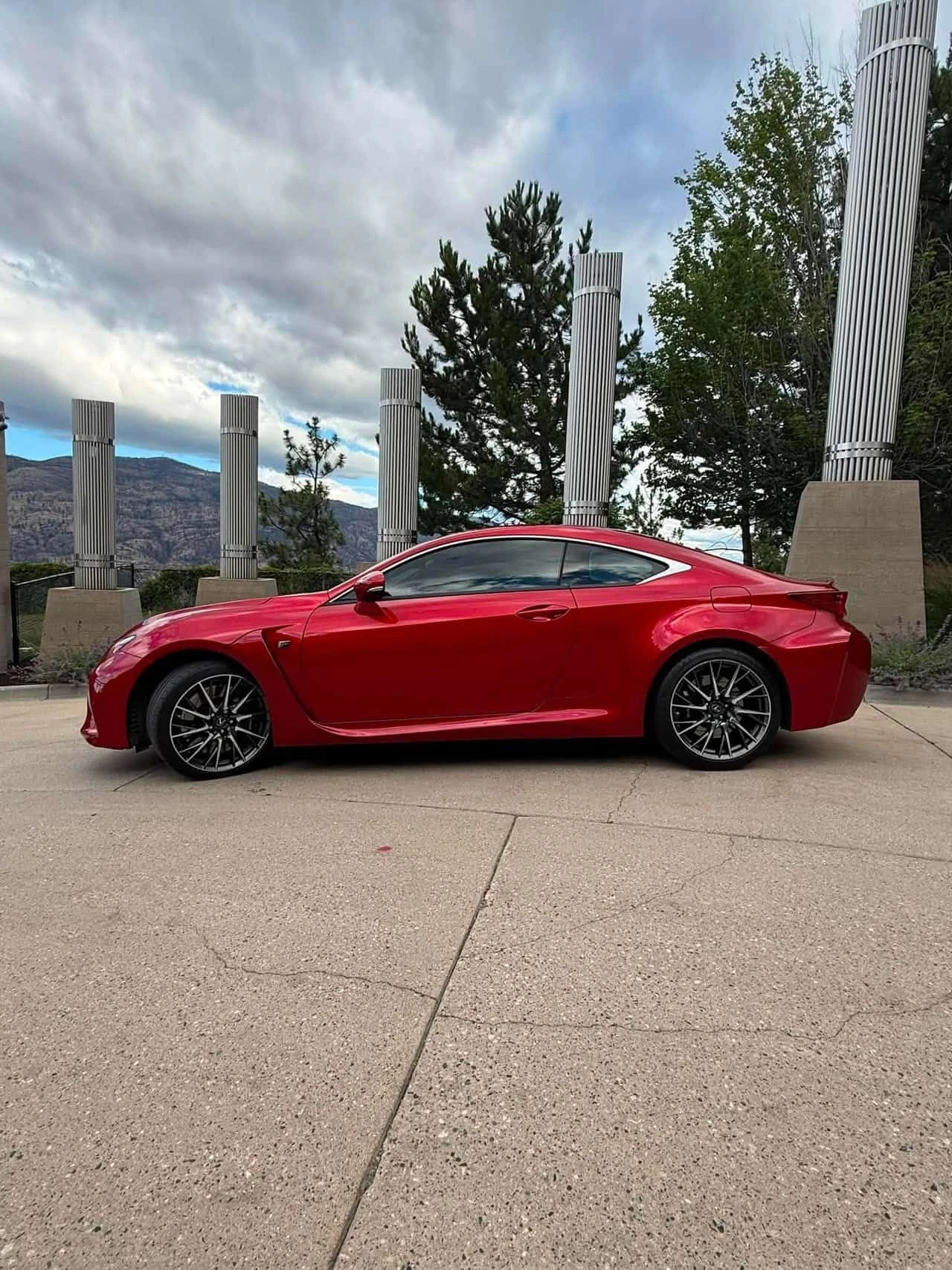 Lexus RC F * 2dr Cpe * АВТОКРЕДИТ БЕЗ ПЪРВОНАЧАЛНА ВНОСКА* , снимка 2 - Автомобили и джипове - 55194980