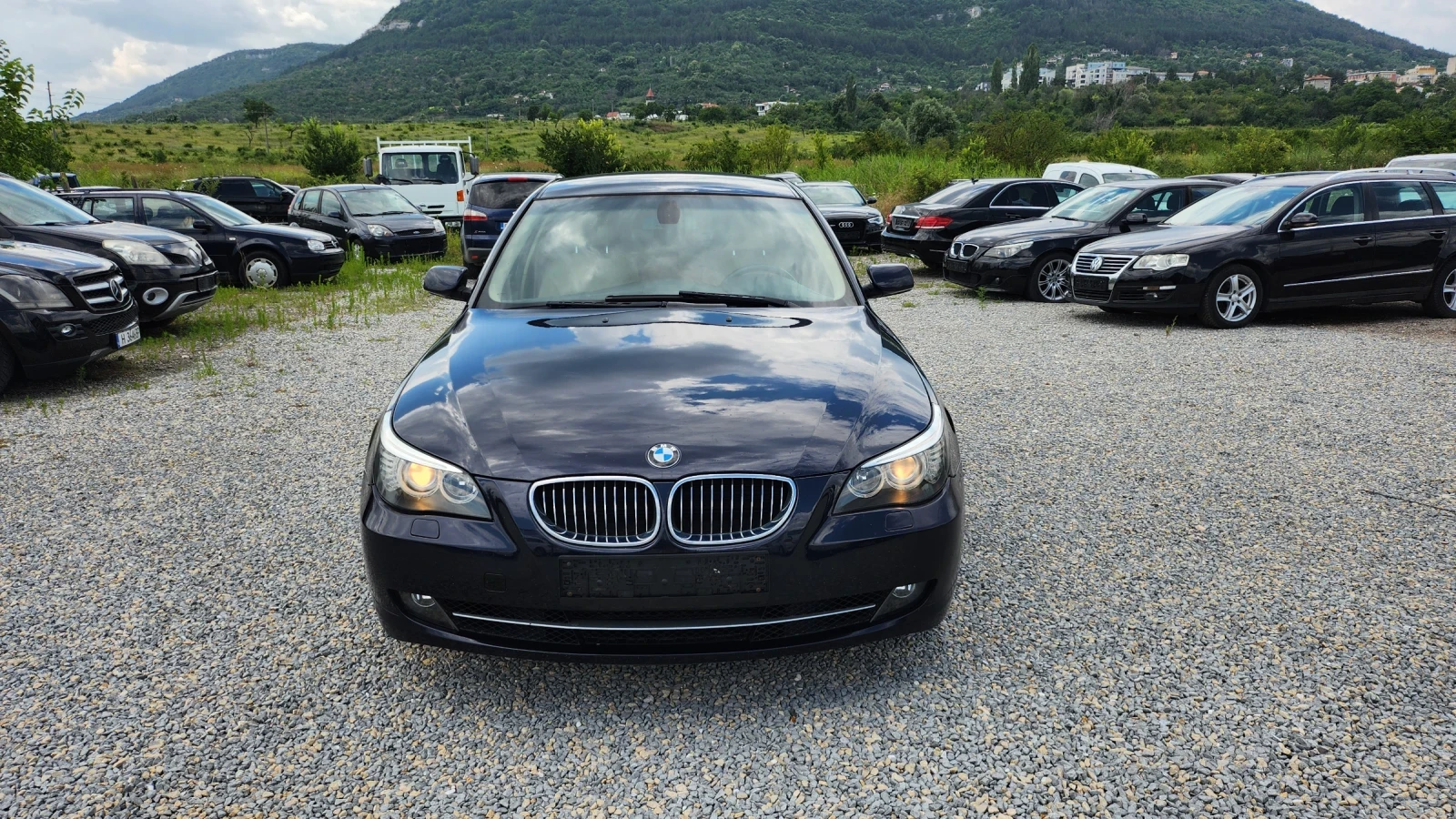 BMW 530 530d M57 Фейс, снимка 2 - Автомобили и джипове - 55323768