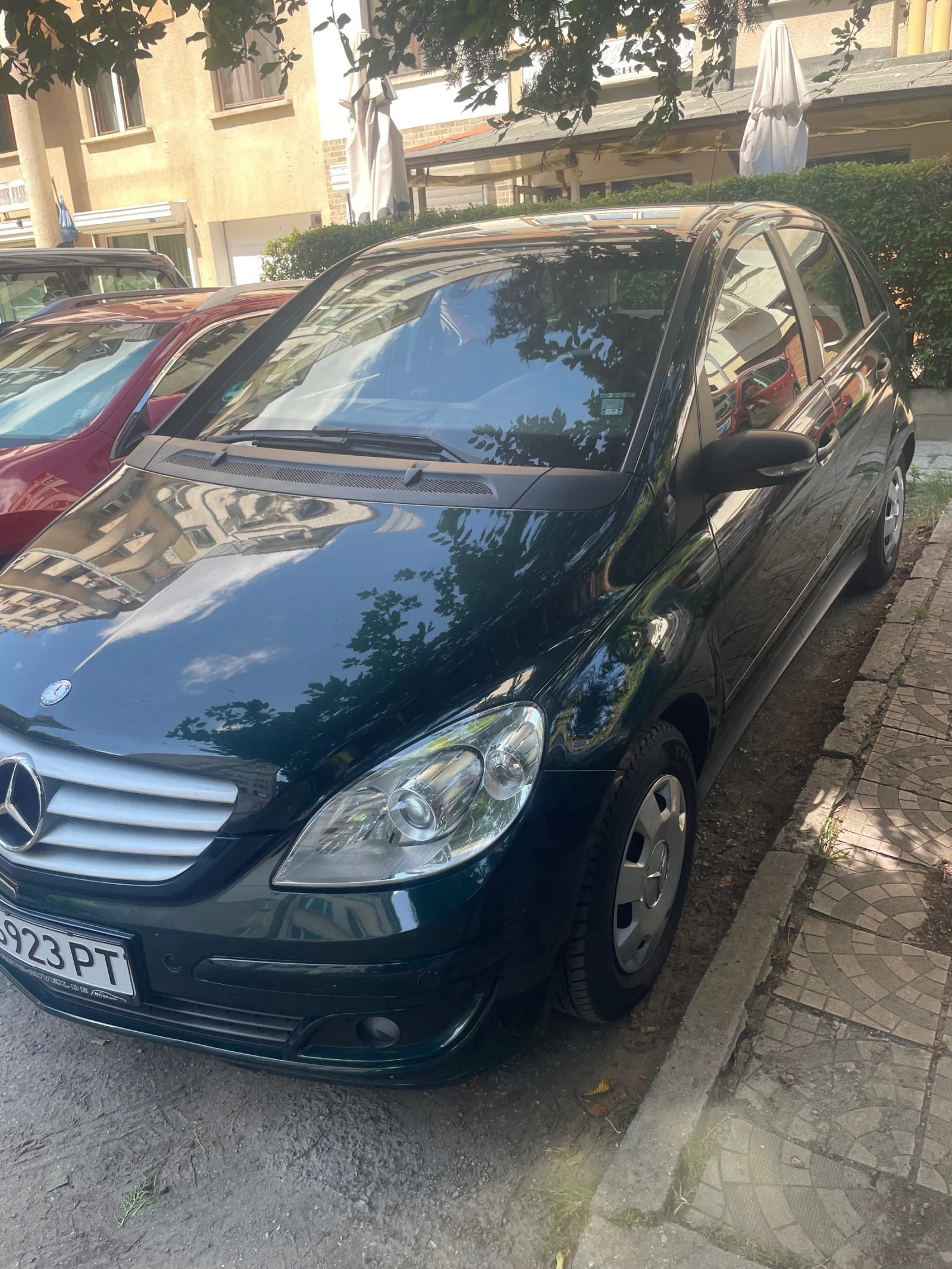 Mercedes-Benz B 150, снимка 2 - Автомобили и джипове - 55400379