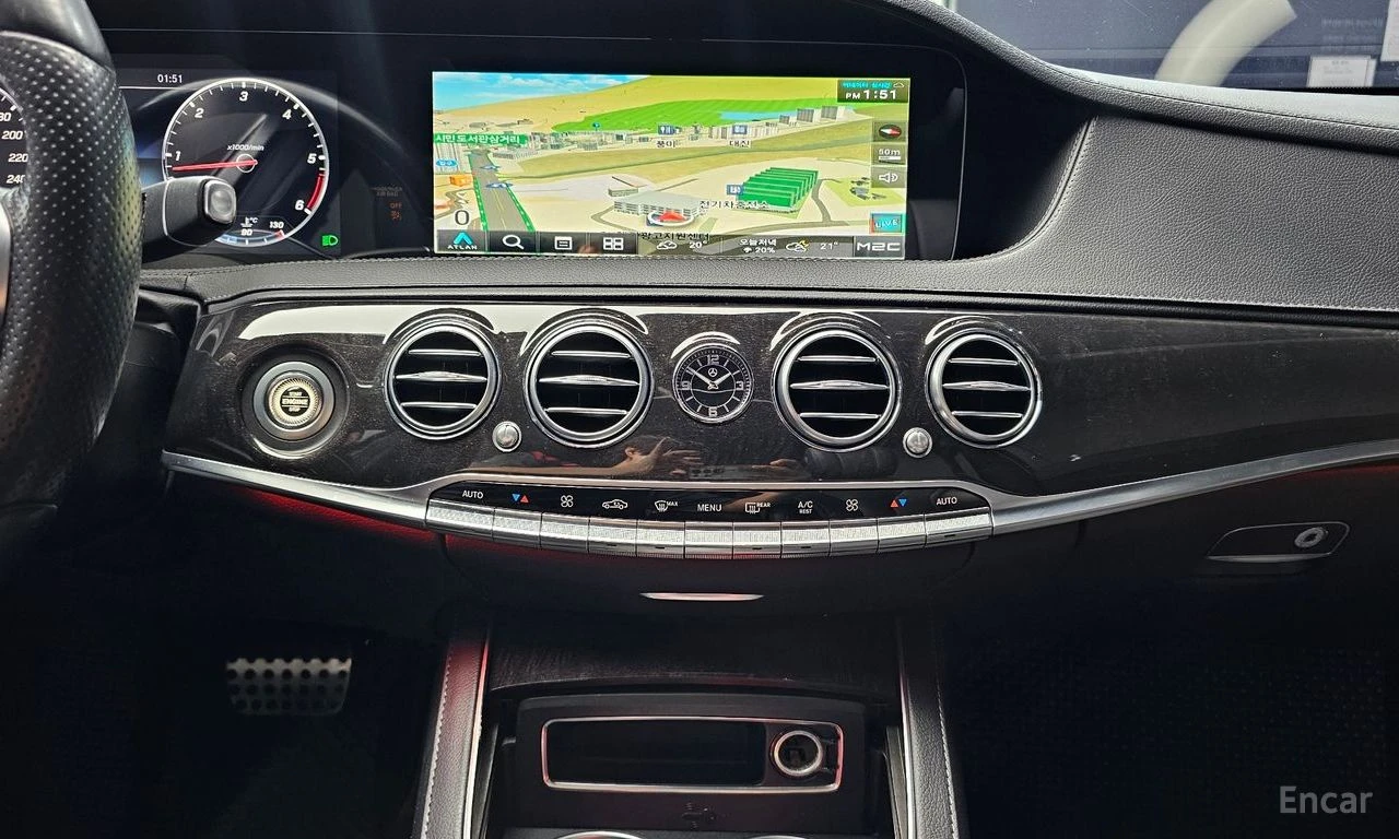 Mercedes-Benz S 350 AMG LINE* ХЕДЪП* МАСАЖ* 360 КАМЕРИ* КРАЙНА ЦЕНА, снимка 13 - Автомобили и джипове - 55534537