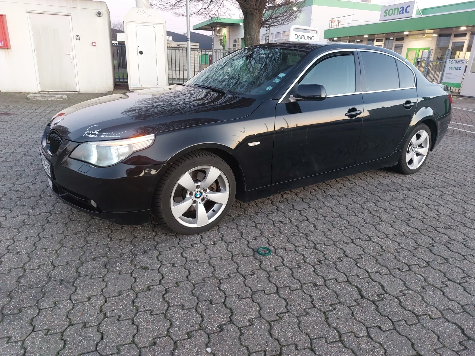 BMW 525, снимка 6 - Автомобили и джипове - 55646954