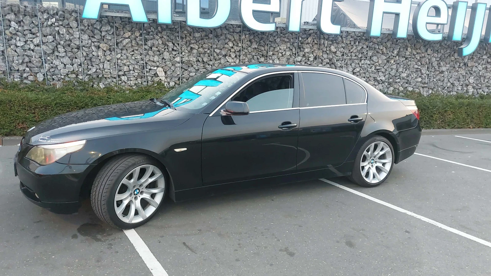 BMW 525