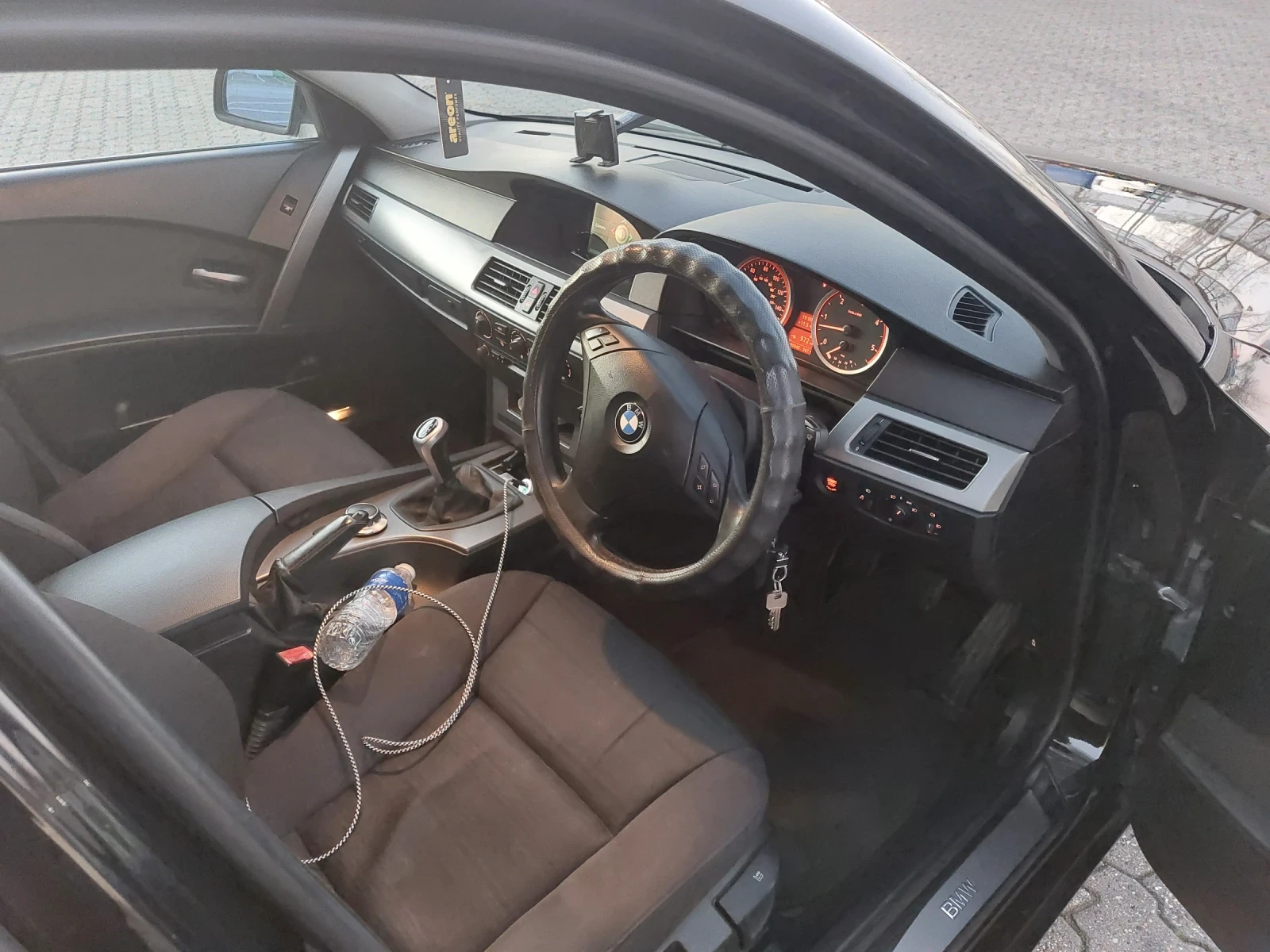 BMW 525, снимка 8 - Автомобили и джипове - 55646954