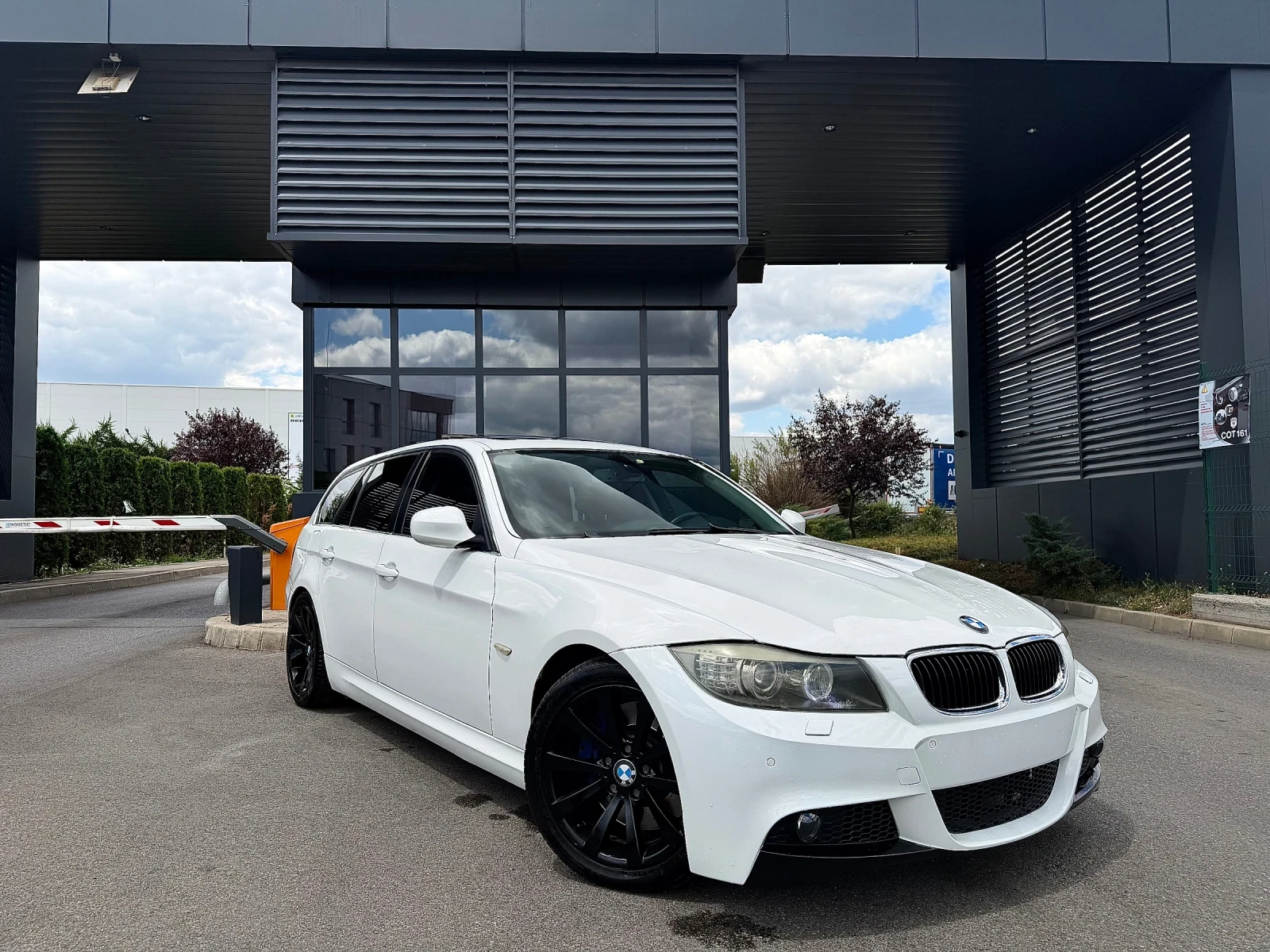 BMW 330 M-Packet/Panorama/FaceLift