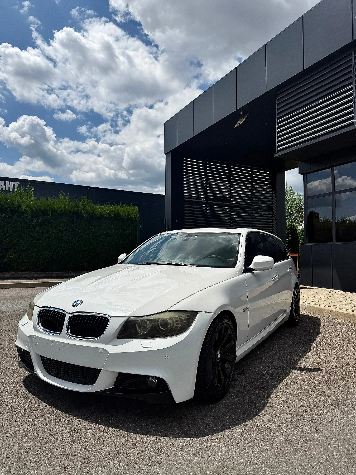 BMW 330 M-Packet/Panorama/FaceLift, снимка 5 - Автомобили и джипове - 55940178