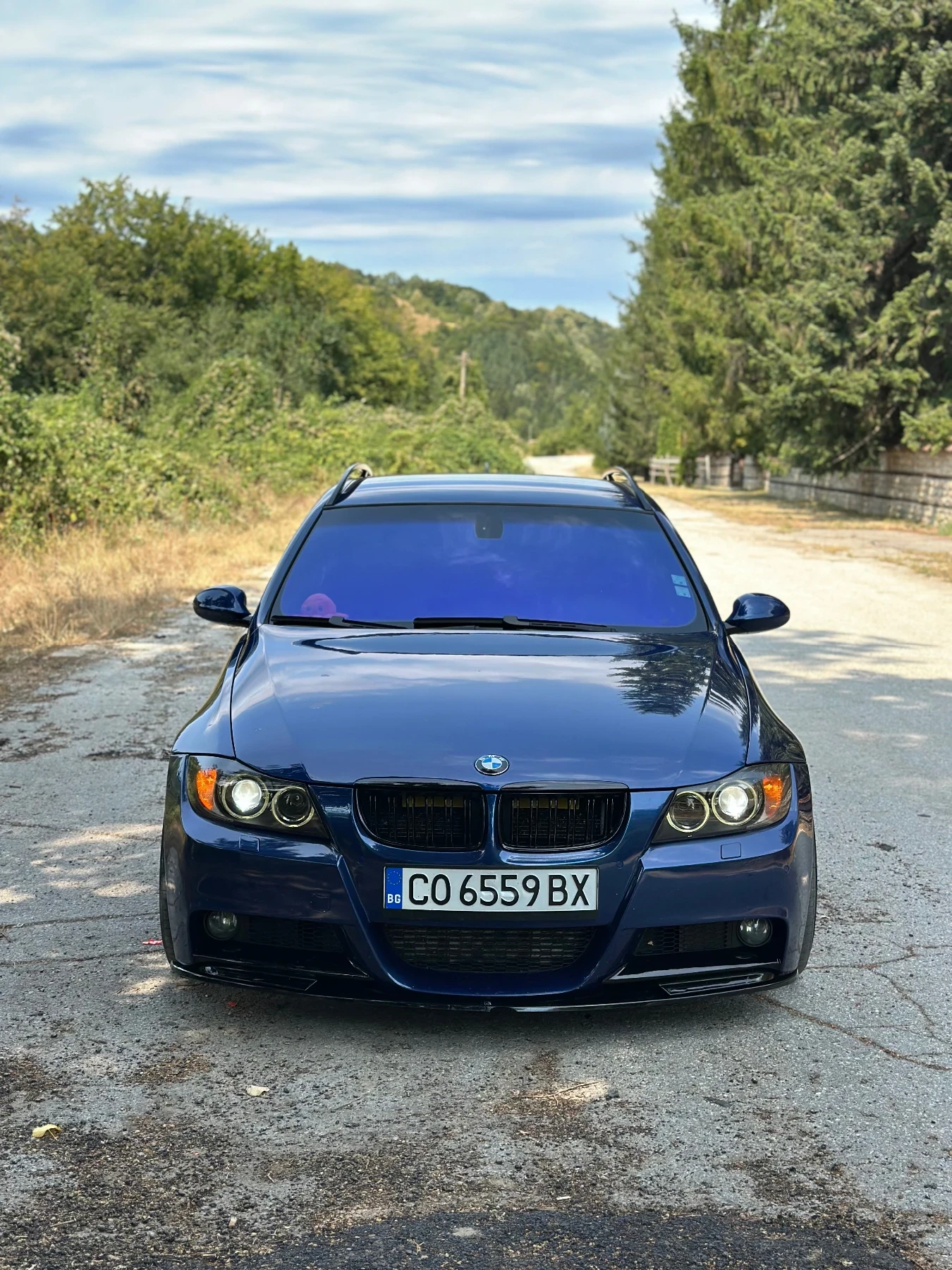 BMW 330