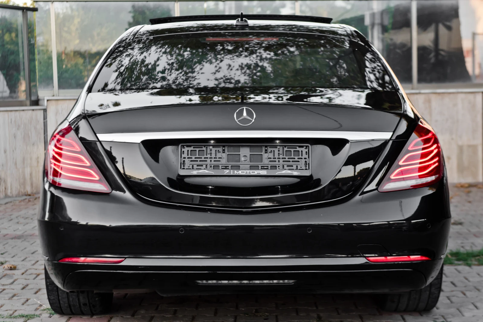 Mercedes-Benz S 350 AMG/7G/4M/360/PANO/FULL, снимка 6 - Автомобили и джипове - 55989395