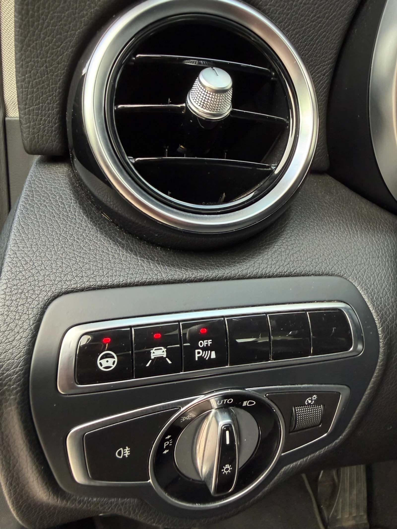 Mercedes-Benz C 220 7G-Tronic/FUL Led/ Navi/Шибедах/Задна Камера/ Подг, снимка 11 - Автомобили и джипове - 56168673
