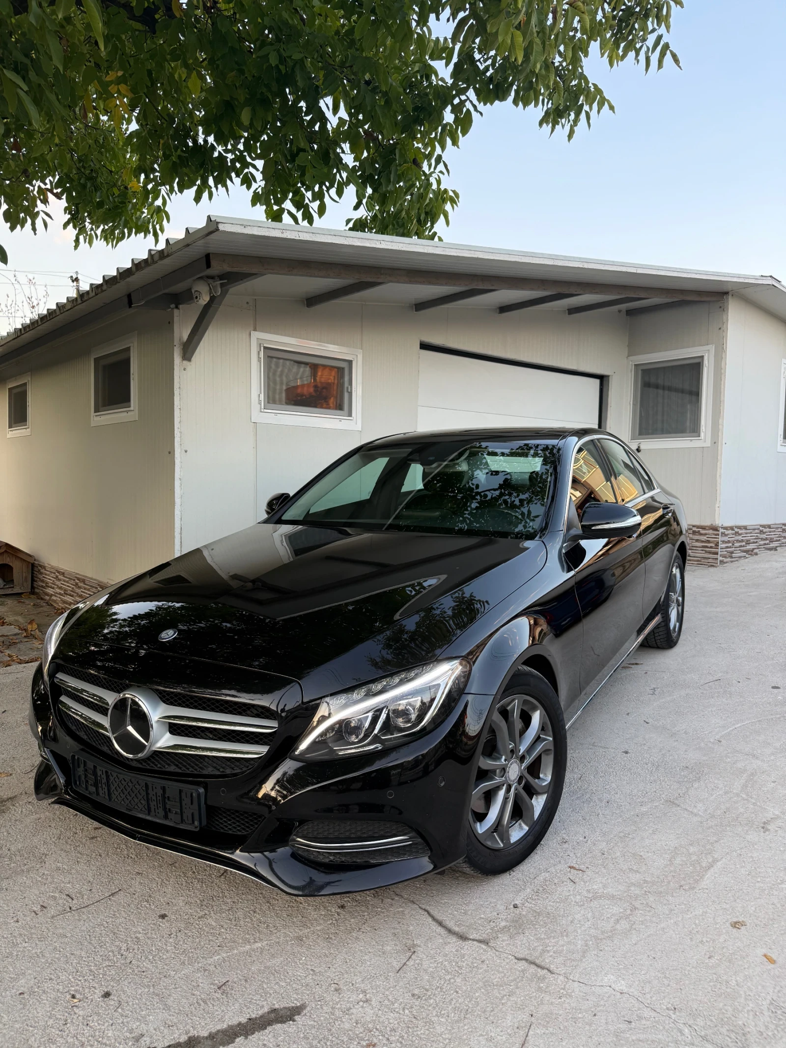 Mercedes-Benz C 220 7G-Tronic/FUL Led/ DISTRONIC/Шибедах/Задна Камера