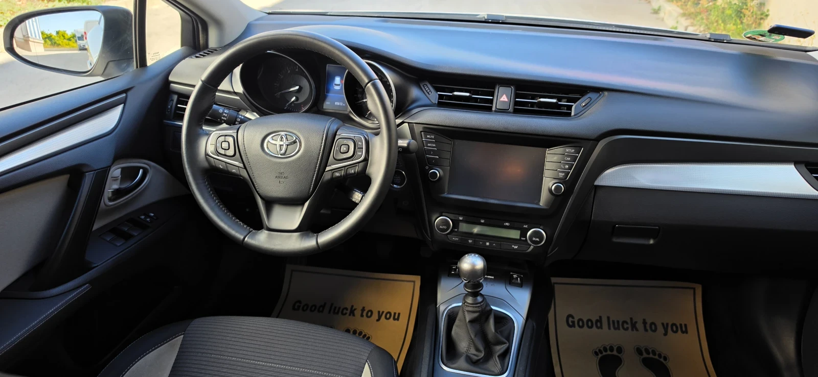 Toyota Avensis 1.8 * 86.000км* като нова, снимка 11 - Автомобили и джипове - 56297674
