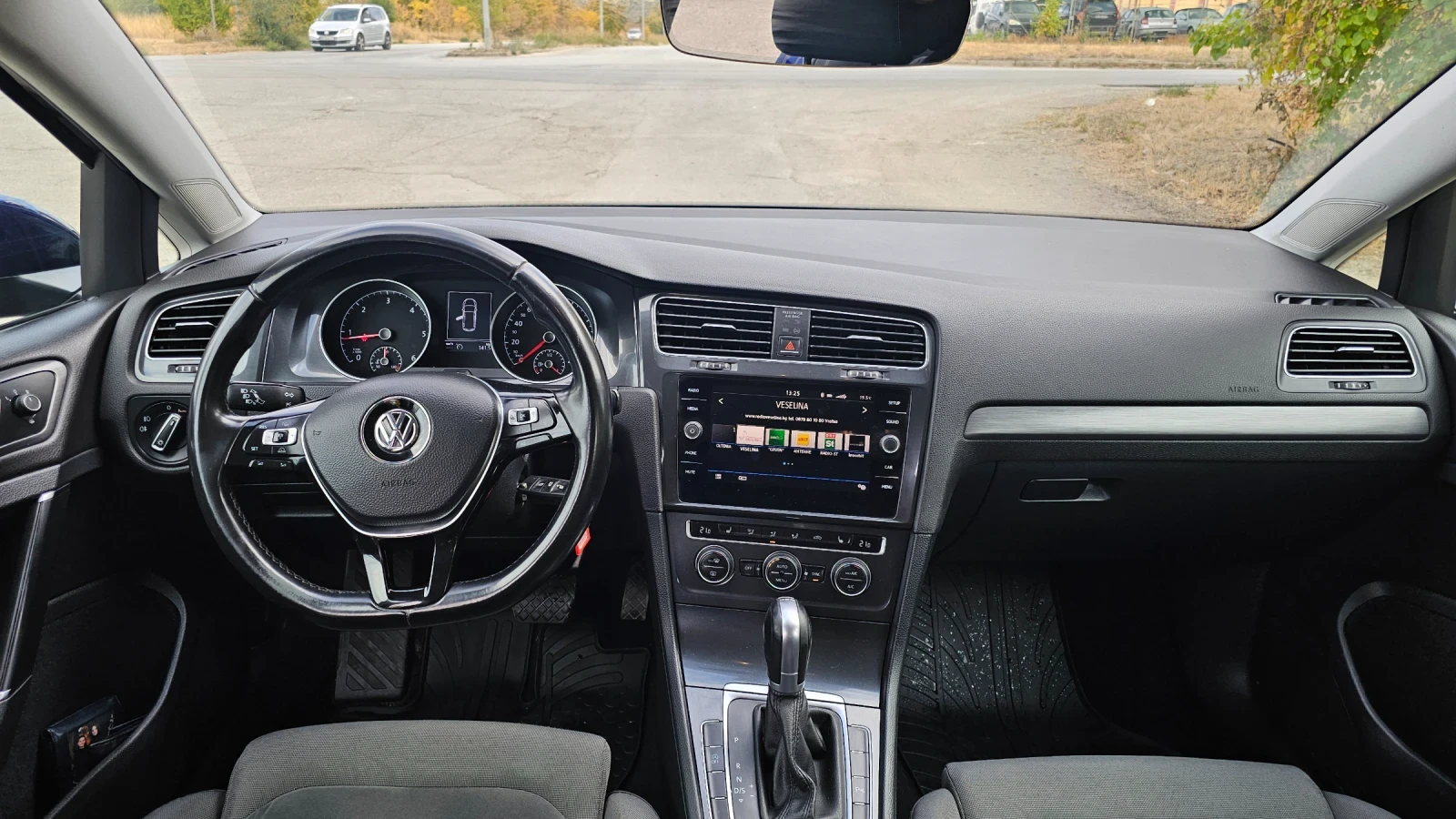 VW Golf 2018г., снимка 2 - Автомобили и джипове - 56686204