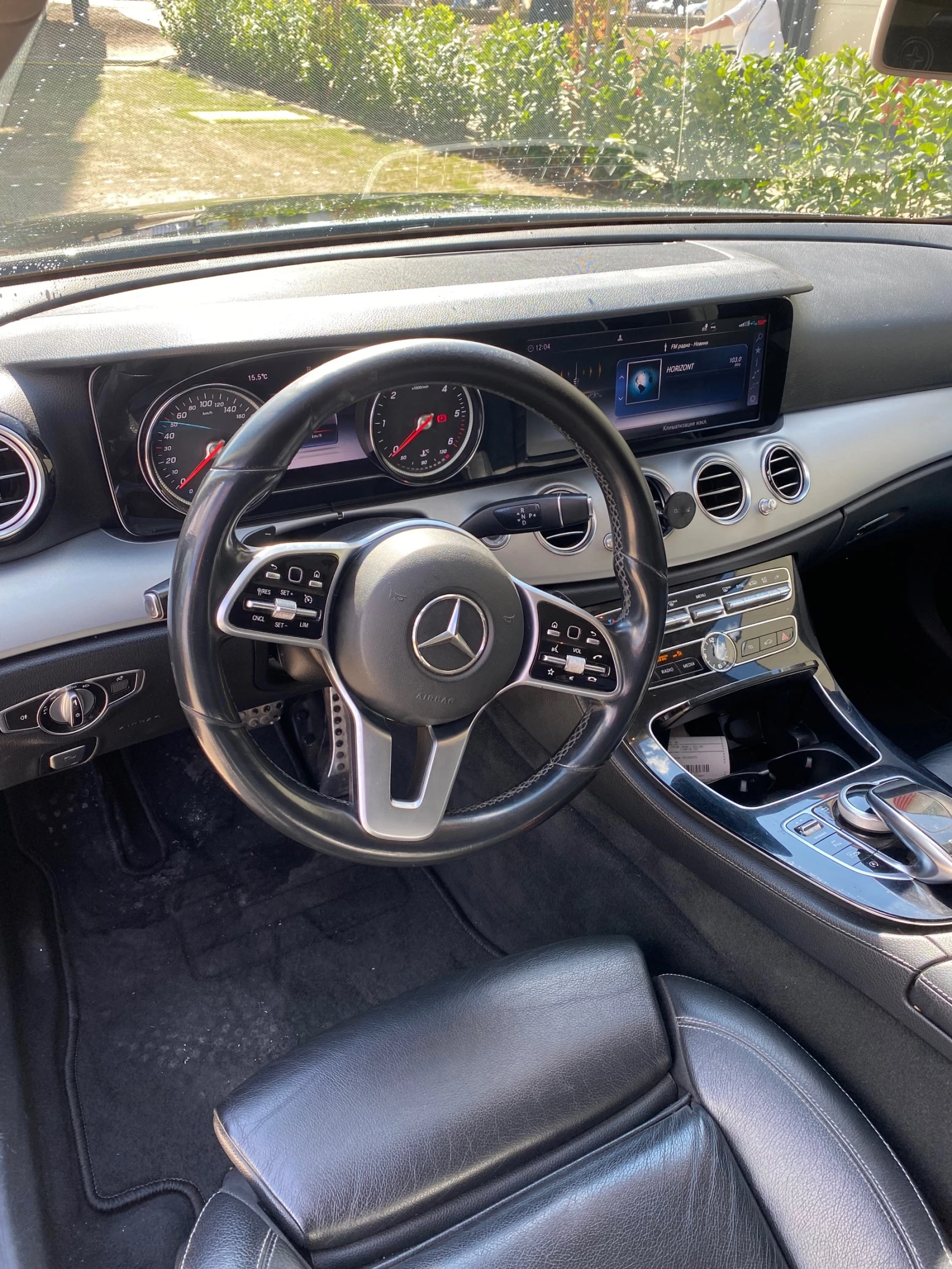 Mercedes-Benz E 200, снимка 8 - Автомобили и джипове - 56352319