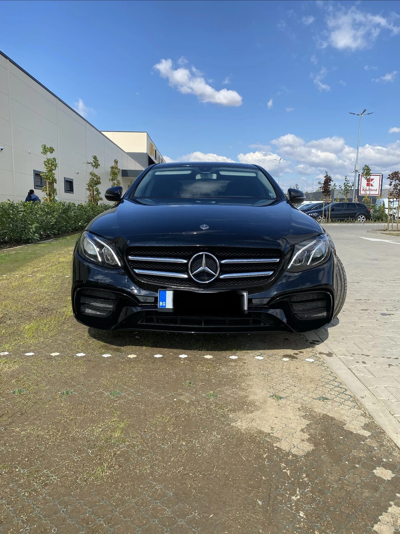 Mercedes-Benz E 200