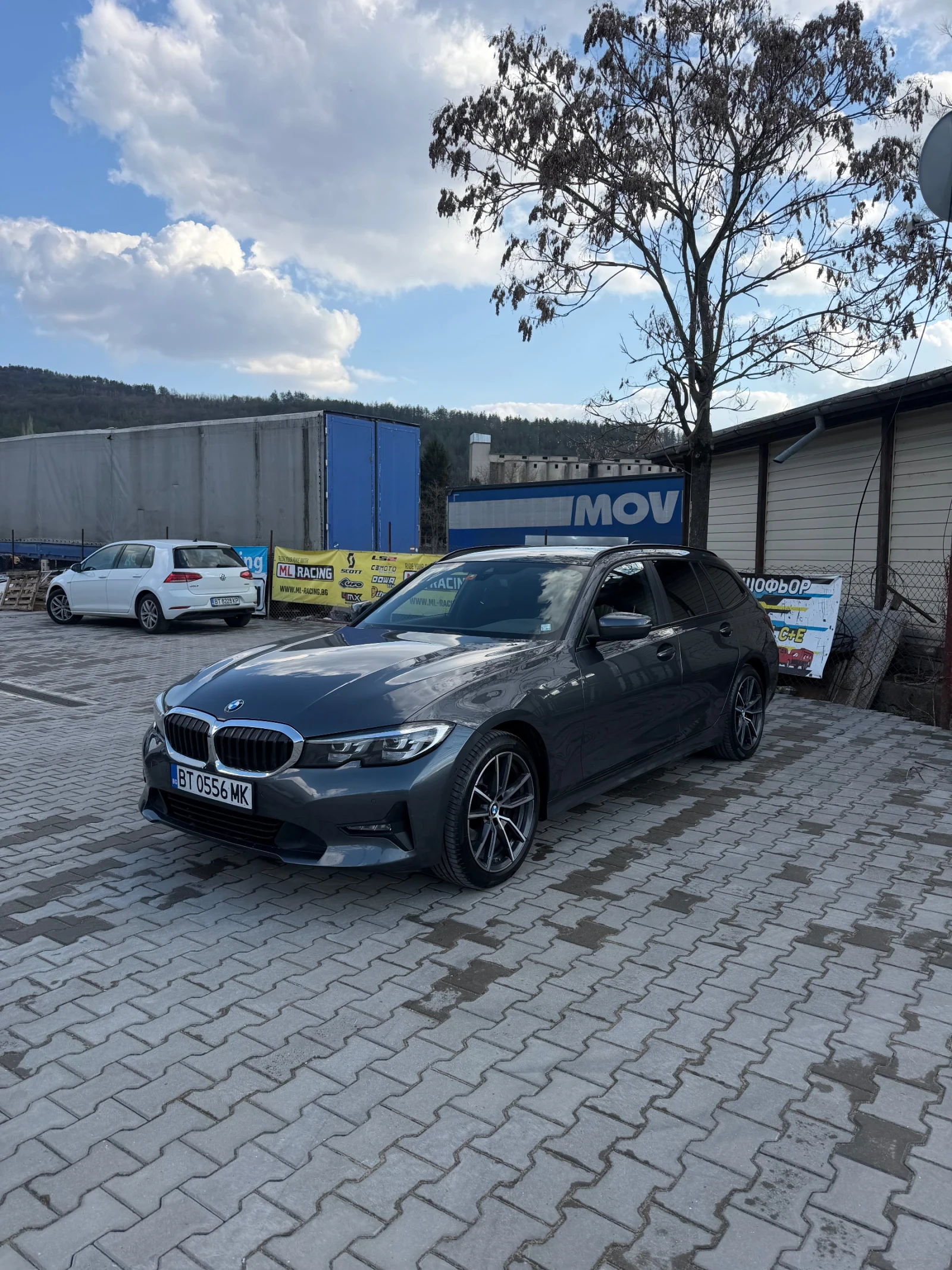 BMW 318 318 d G21 , снимка 2 - Автомобили и джипове - 56377518