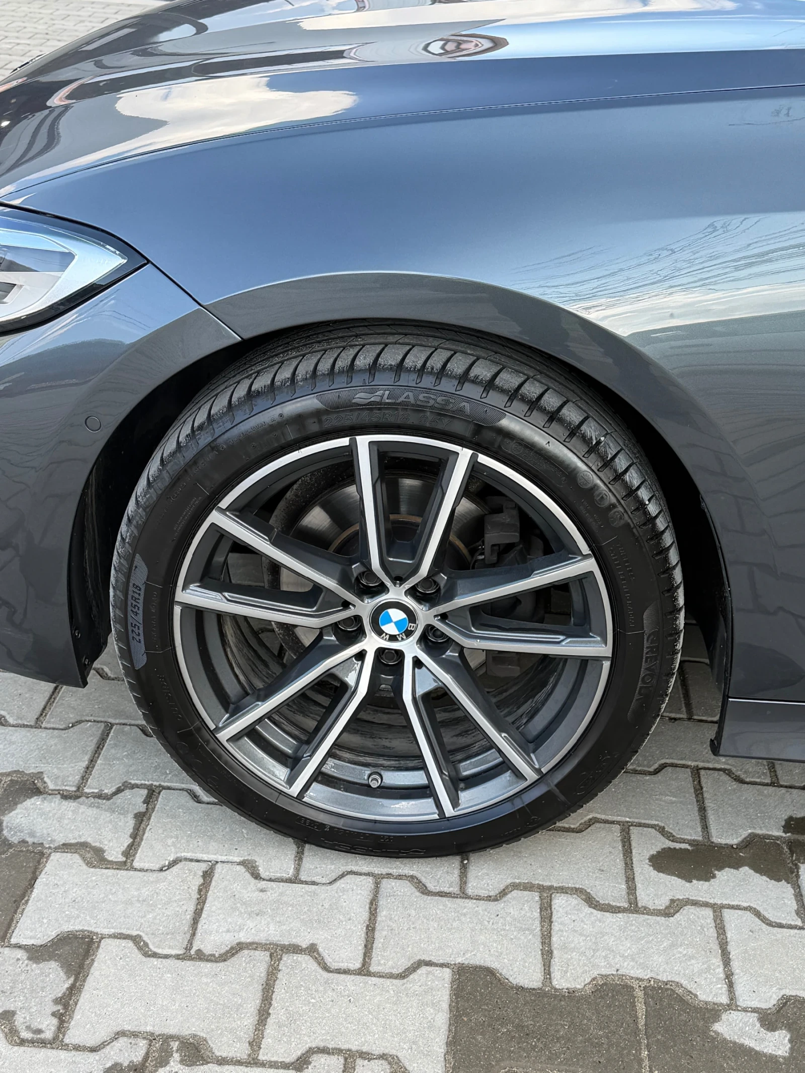 BMW 318 318 d G21 , снимка 6 - Автомобили и джипове - 56377518