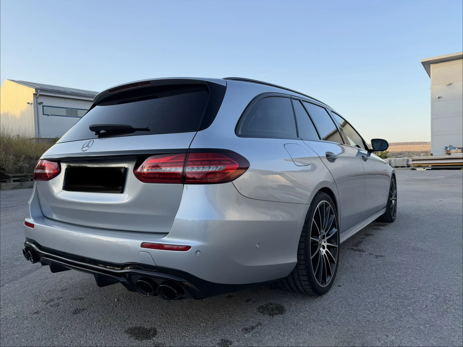 Mercedes-Benz E 400, снимка 4 - Автомобили и джипове - 56608565
