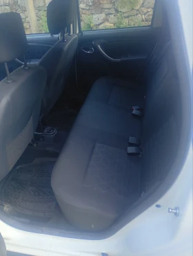 Dacia Duster, снимка 8