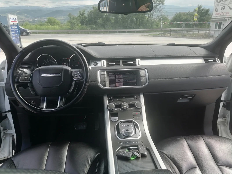 Land Rover Range Rover Evoque 2.2d+ 150кс+ 4х4+ Камера+ Панорама+ Навигация+ Xen, снимка 13 - Автомобили и джипове - 45742894