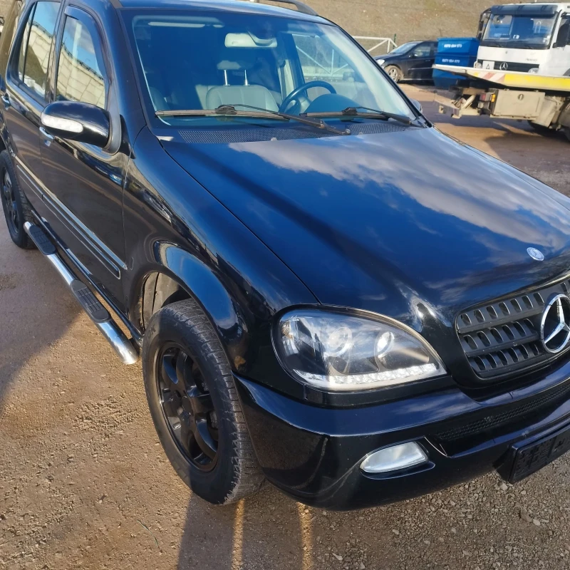 Mercedes-Benz ML 500, снимка 2 - Автомобили и джипове - 49348330