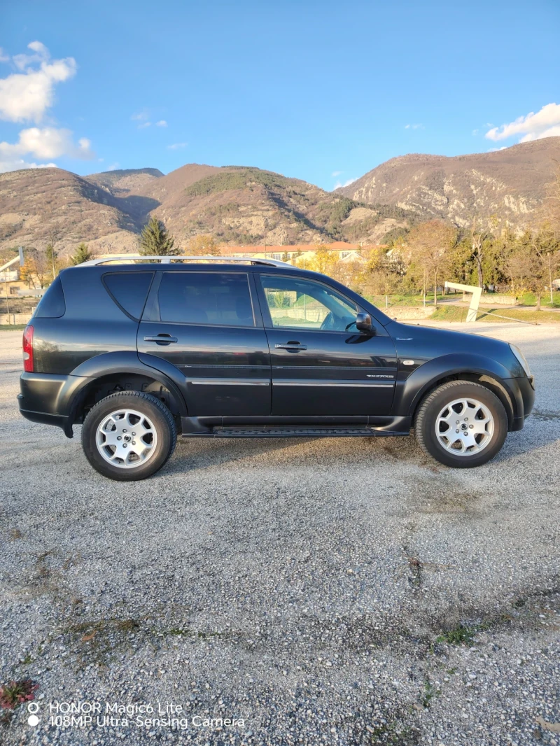 SsangYong Rexton FACELIFT (2010), снимка 4 - Автомобили и джипове - 52503656