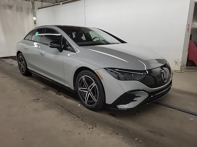Mercedes-Benz EQE CARFAX| HEADUP| BURMESTER| PARK ASSIST, снимка 2 - Автомобили и джипове - 53339266