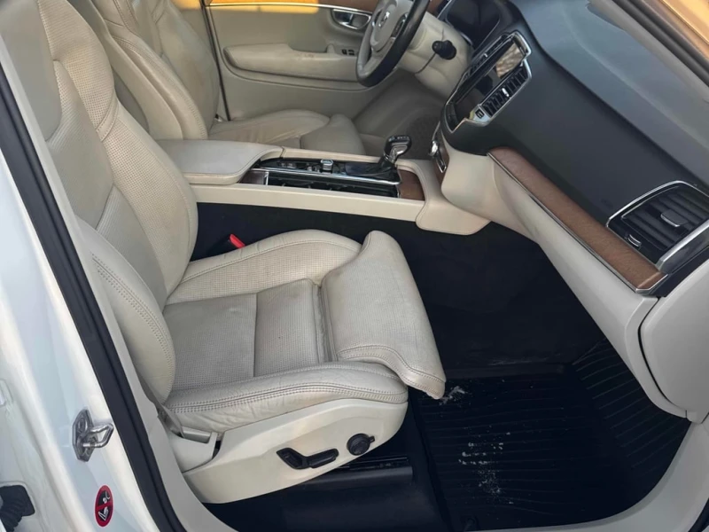Volvo Xc90 * Inscription * CARFAX * ЦЕНА ДО БГ, снимка 13 - Автомобили и джипове - 53383774
