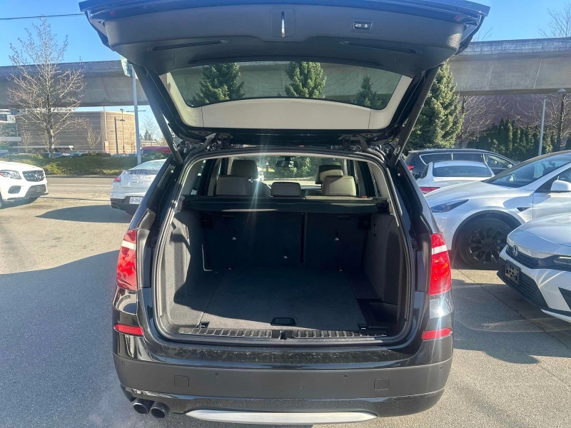 BMW X3 35I С РЕГИСТРАЦИЯ & АВТО КРЕДИТ, снимка 11 - Автомобили и джипове - 53562732