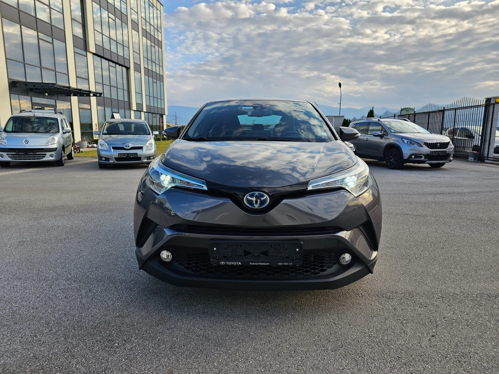 Toyota C-HR  1.8i HYBRID EVRO 6B - изображение 8