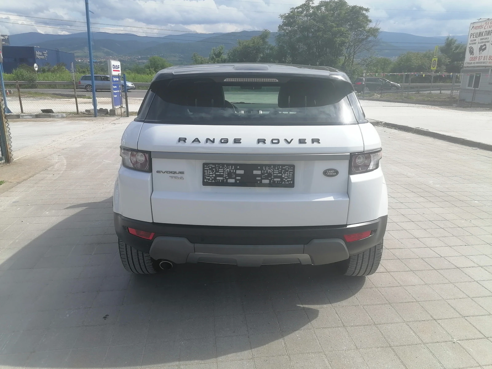 Land Rover Range Rover Evoque 2.2d+ 150кс+ 4х4+ Камера+ Панорама+ Навигация+ Xen - изображение 5