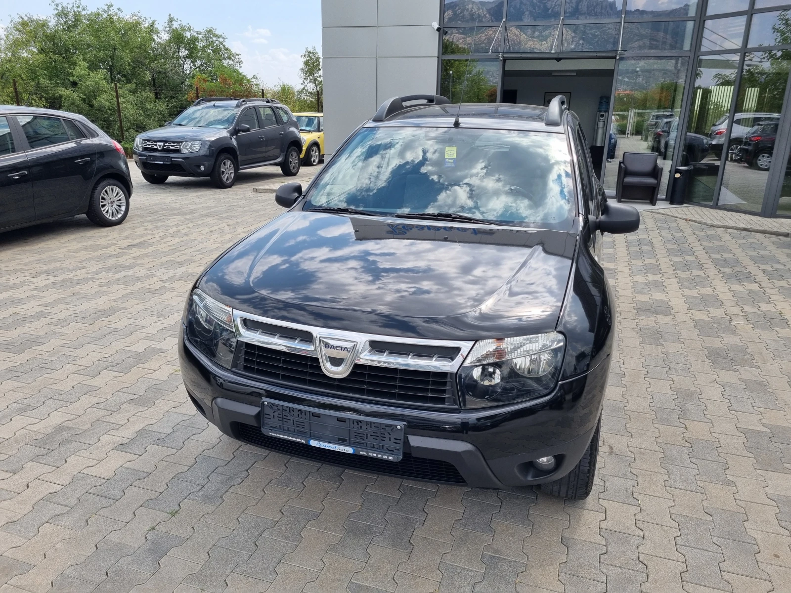 Dacia Duster 1.6i-105ps ГАЗОВ ИНЖЕКЦИОН * ОБСЛУЖЕНА* EURO 5B - изображение 3