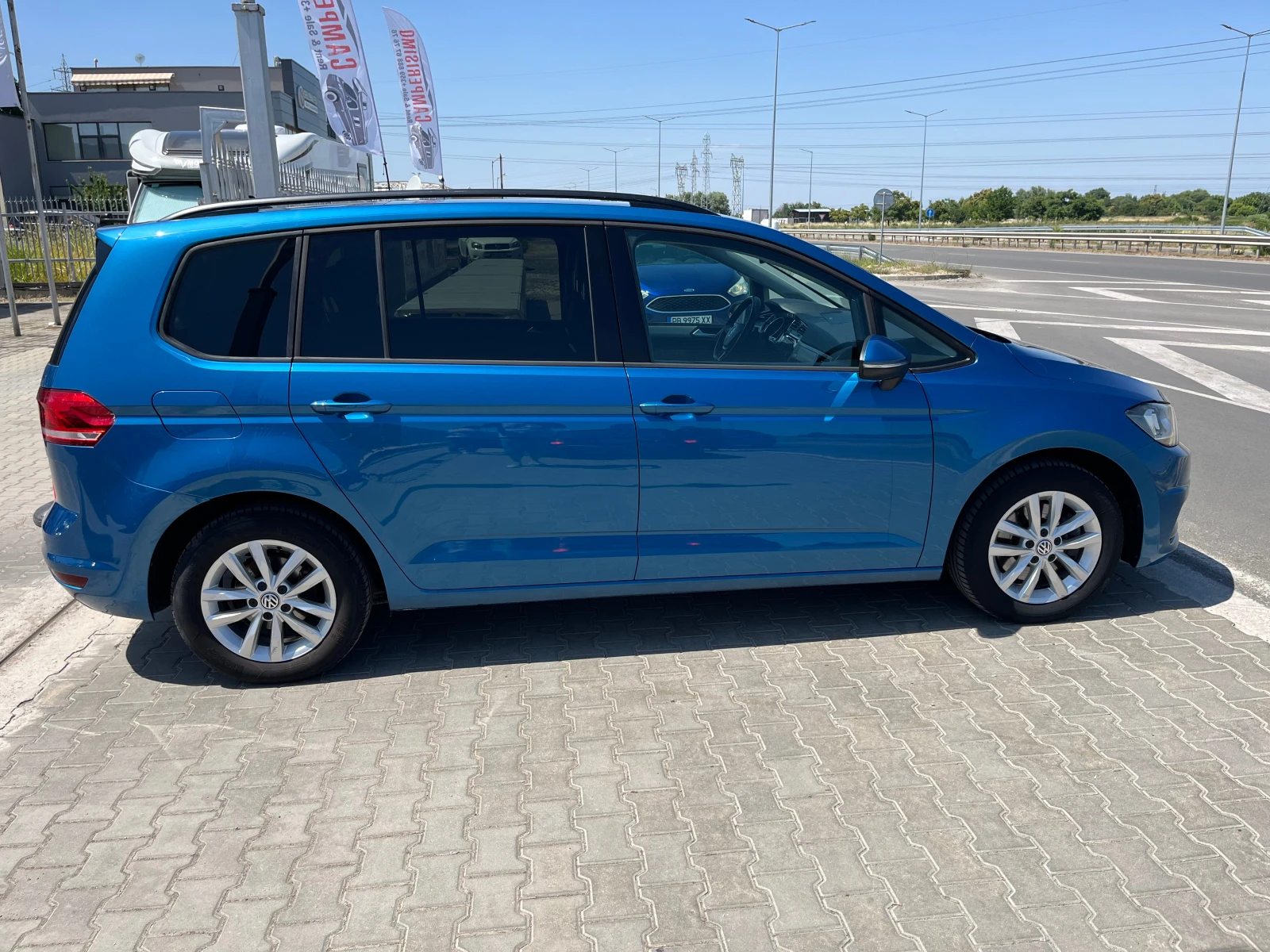 VW Tiguan 1.6 TDI 115k.c - изображение 4
