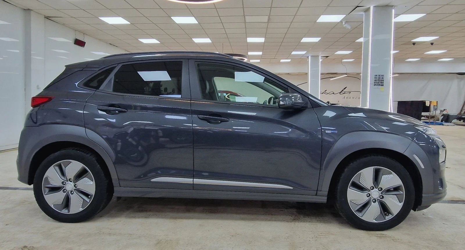 Hyundai Kona 64KWh/SOH100%/Premium - изображение 2