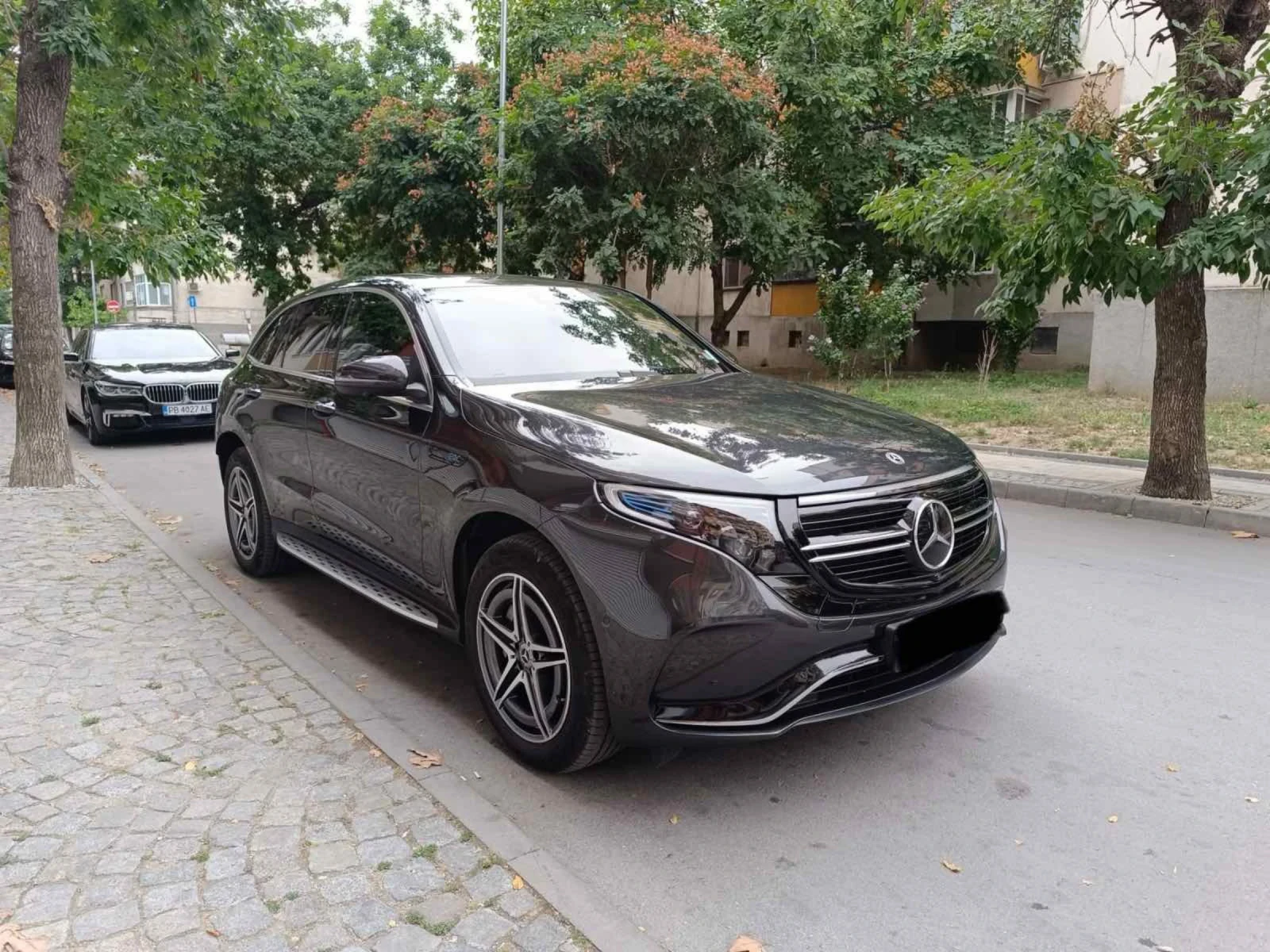 Mercedes-Benz EQC 400- 4MATIC - изображение 4