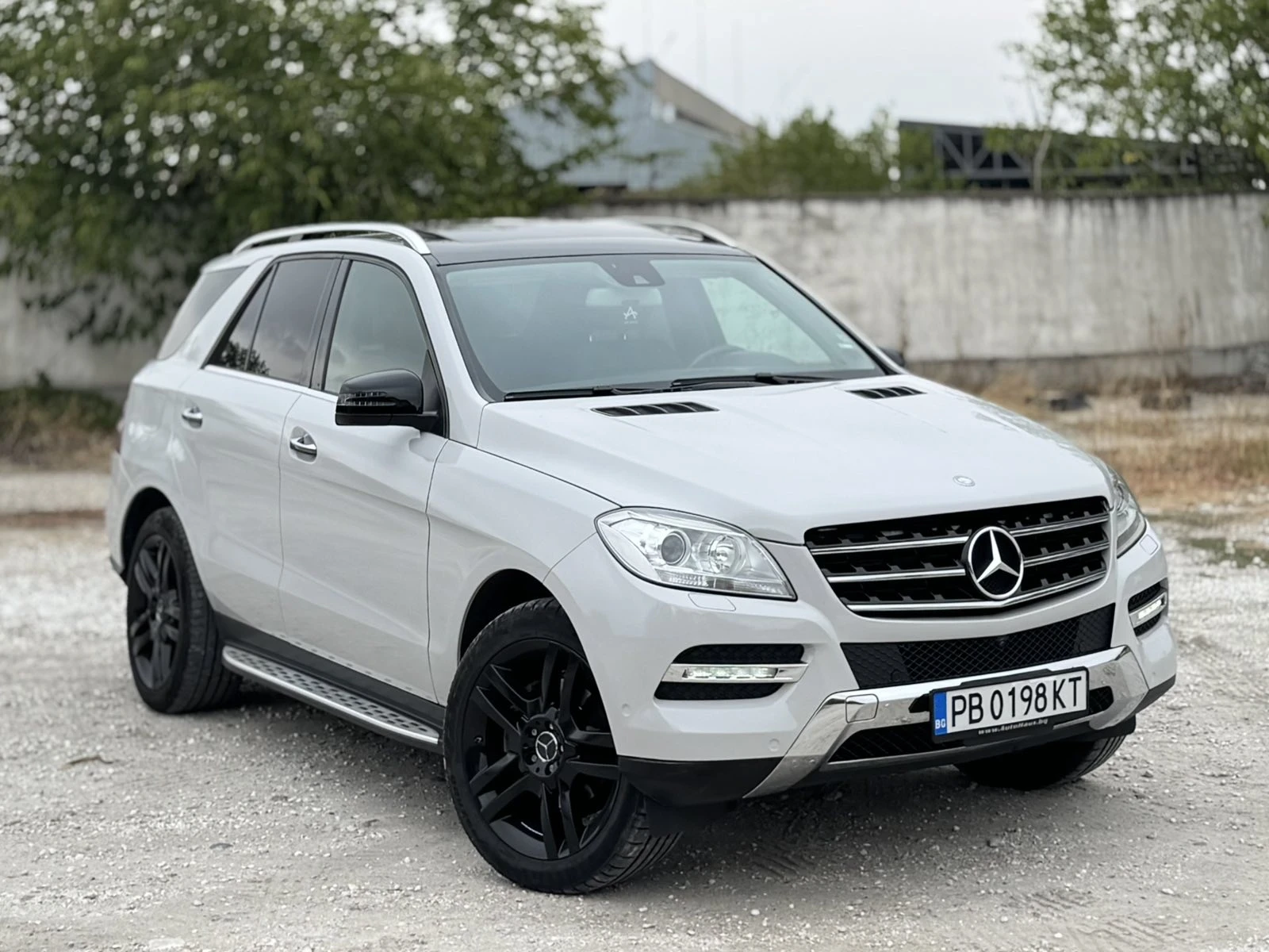 Mercedes-Benz ML 350  - изображение 2