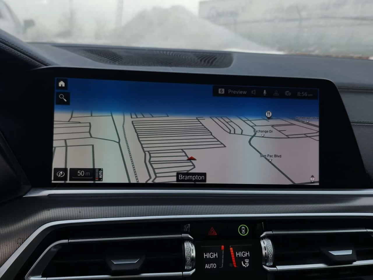 BMW X5 xDrive40i | PANO | HUD | SOFT CLOSE | KEYLESS | , снимка 11 - Автомобили и джипове - 53820354