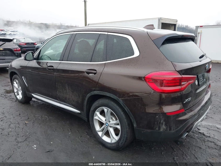 BMW X3 2.0l xDrive30I, снимка 2 - Автомобили и джипове - 53924187