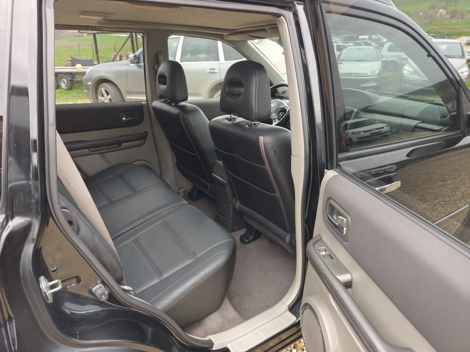 Nissan X-trail 2.2 TDI 136к FULL!!!, снимка 15 - Автомобили и джипове - 54154222