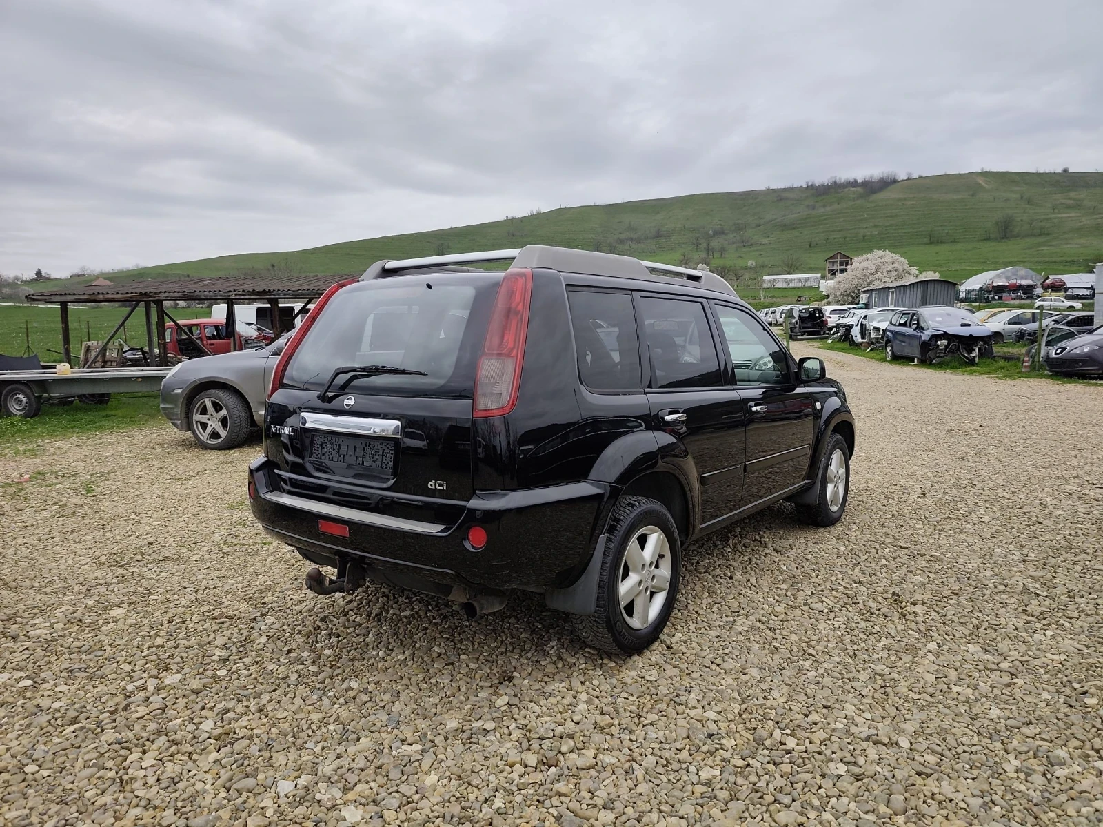 Nissan X-trail 2.2 TDI 136к FULL!!!, снимка 4 - Автомобили и джипове - 54154222