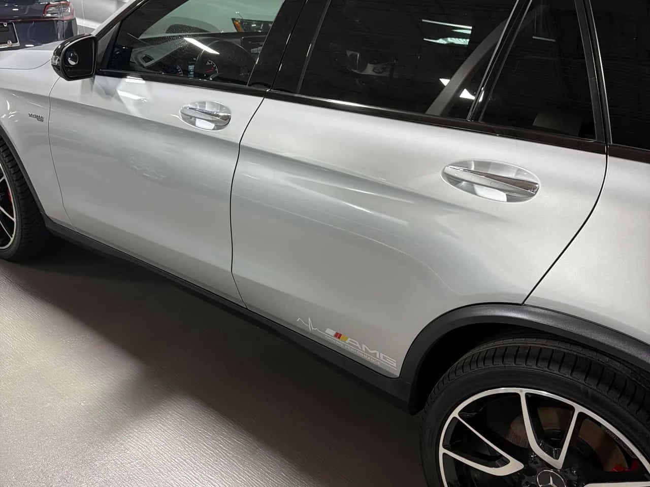 Mercedes-Benz GLC 43 AMG ПАНОРАМА/BURMESTER/360 КАМЕРИ, снимка 4 - Автомобили и джипове - 54229893