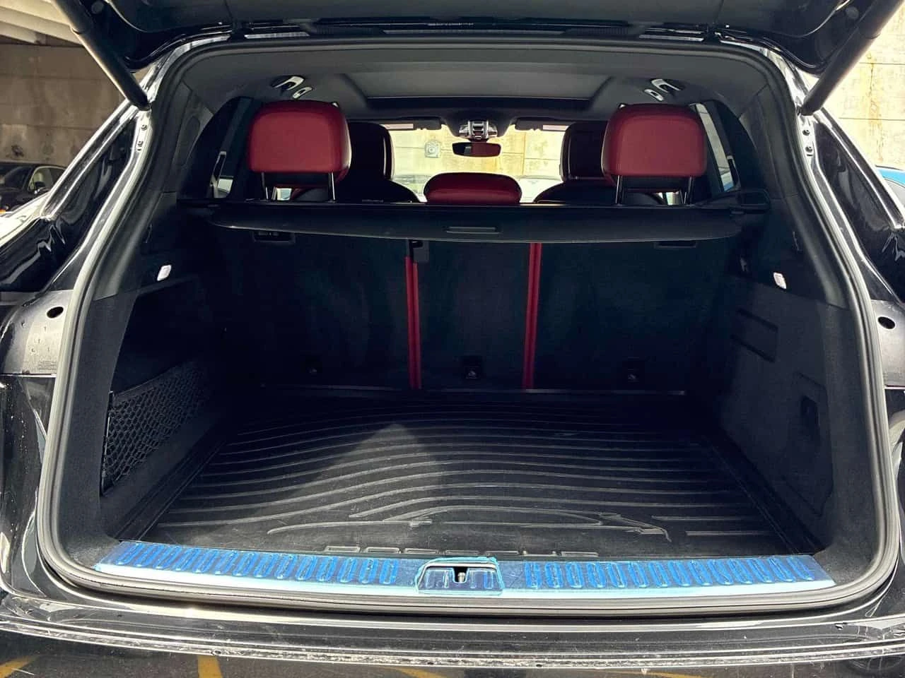 Porsche Cayenne * AWD * DISTRONIC* ОБДУХВАНЕ* 360КАМЕРИ* , снимка 13 - Автомобили и джипове - 54492743