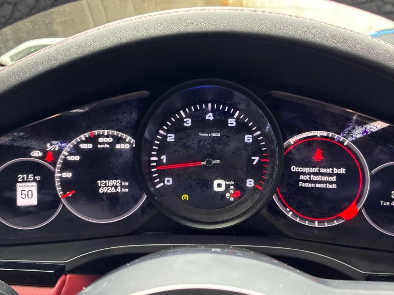 Porsche Cayenne * AWD * DISTRONIC* ОБДУХВАНЕ* 360КАМЕРИ* , снимка 8 - Автомобили и джипове - 54492743