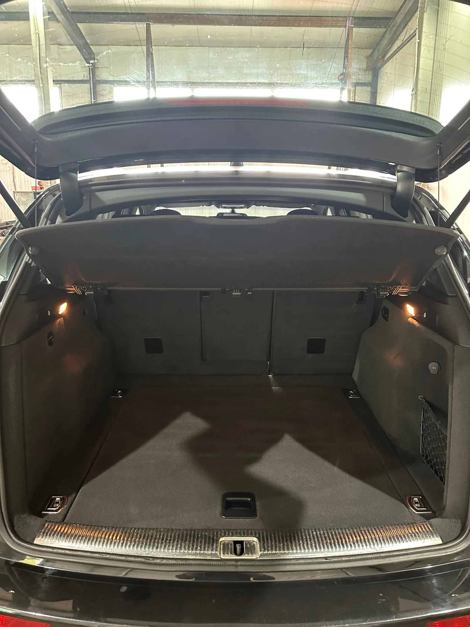 Audi Q5, снимка 8 - Автомобили и джипове - 54630623