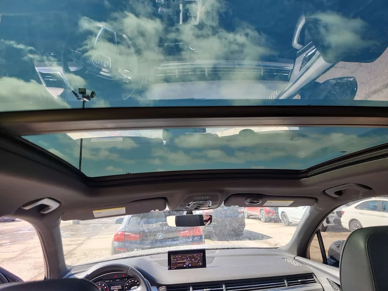 Audi Q7 * PROGRESSIV * CARFAX * ОБДУХВАНЕ * ПАНОРАМА * , снимка 13 - Автомобили и джипове - 54759669