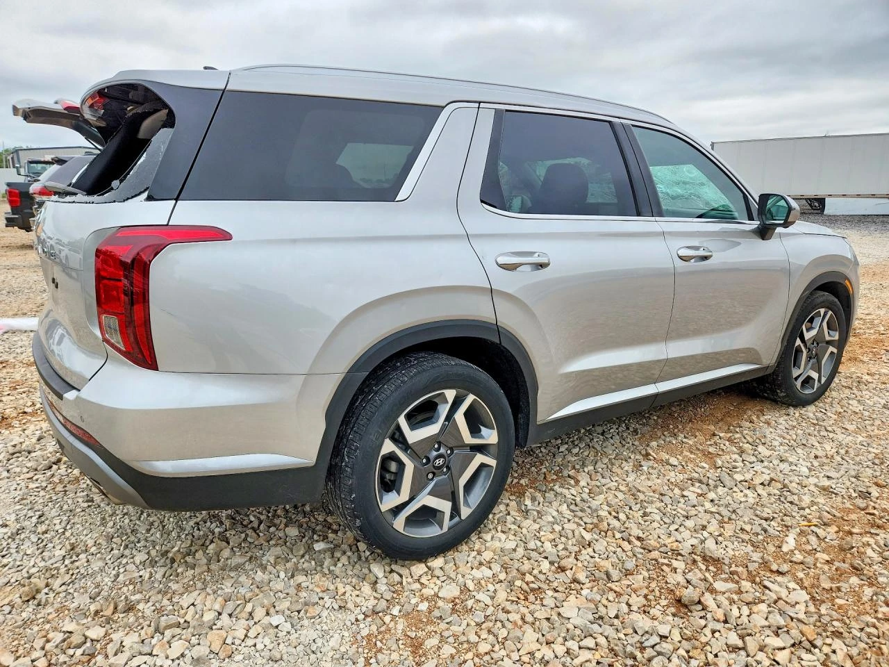 Hyundai Palisade 3.8l Sel Premium, снимка 3 - Автомобили и джипове - 55092299