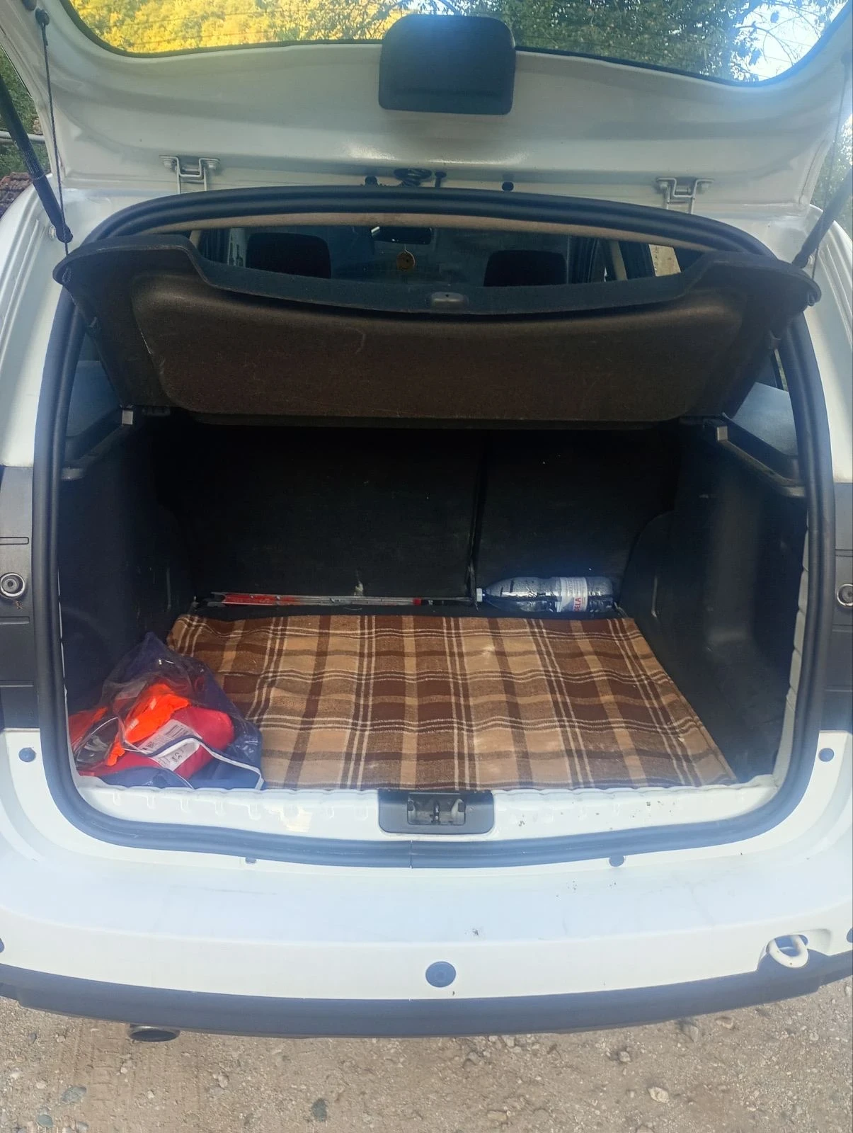 Dacia Duster, снимка 6 - Автомобили и джипове - 55507065