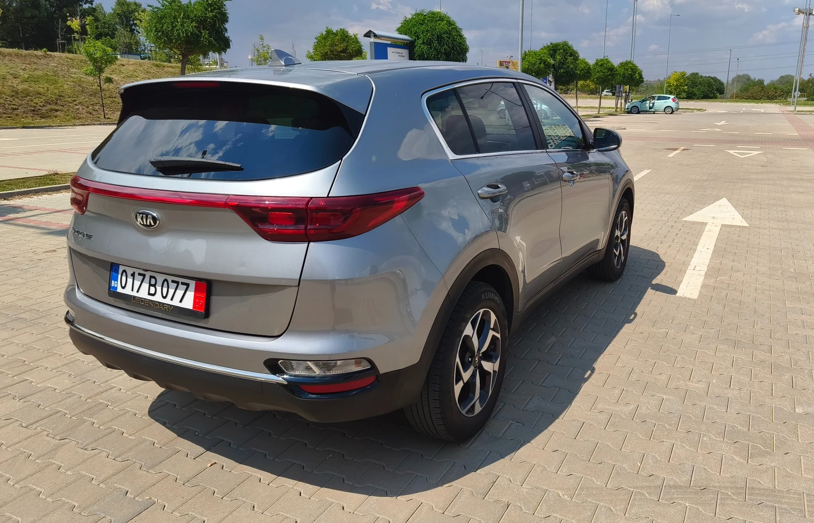 Kia Sportage, снимка 8 - Автомобили и джипове - 55645707