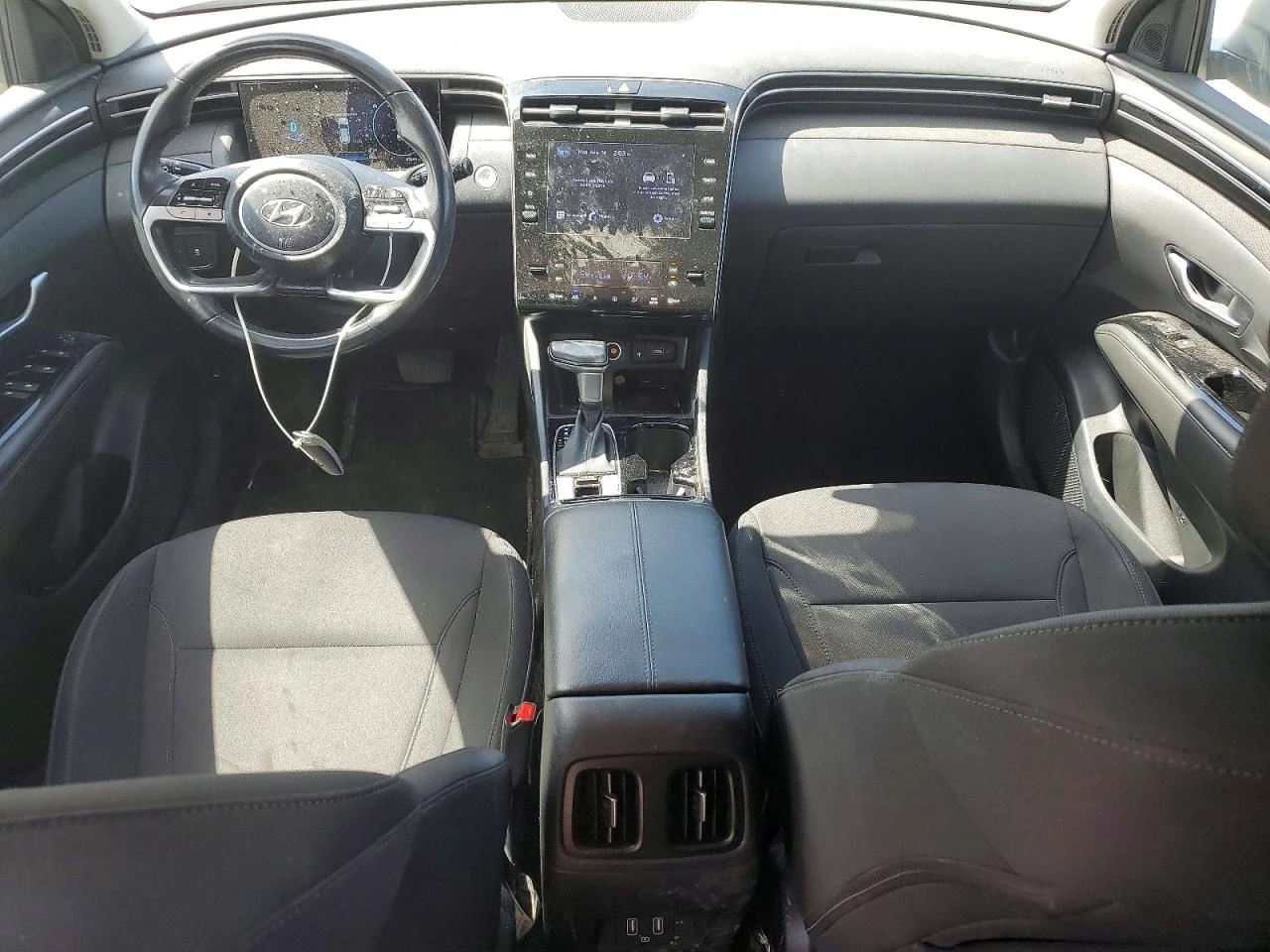 Hyundai Tucson 2.5l Sel, снимка 8 - Автомобили и джипове - 55995572