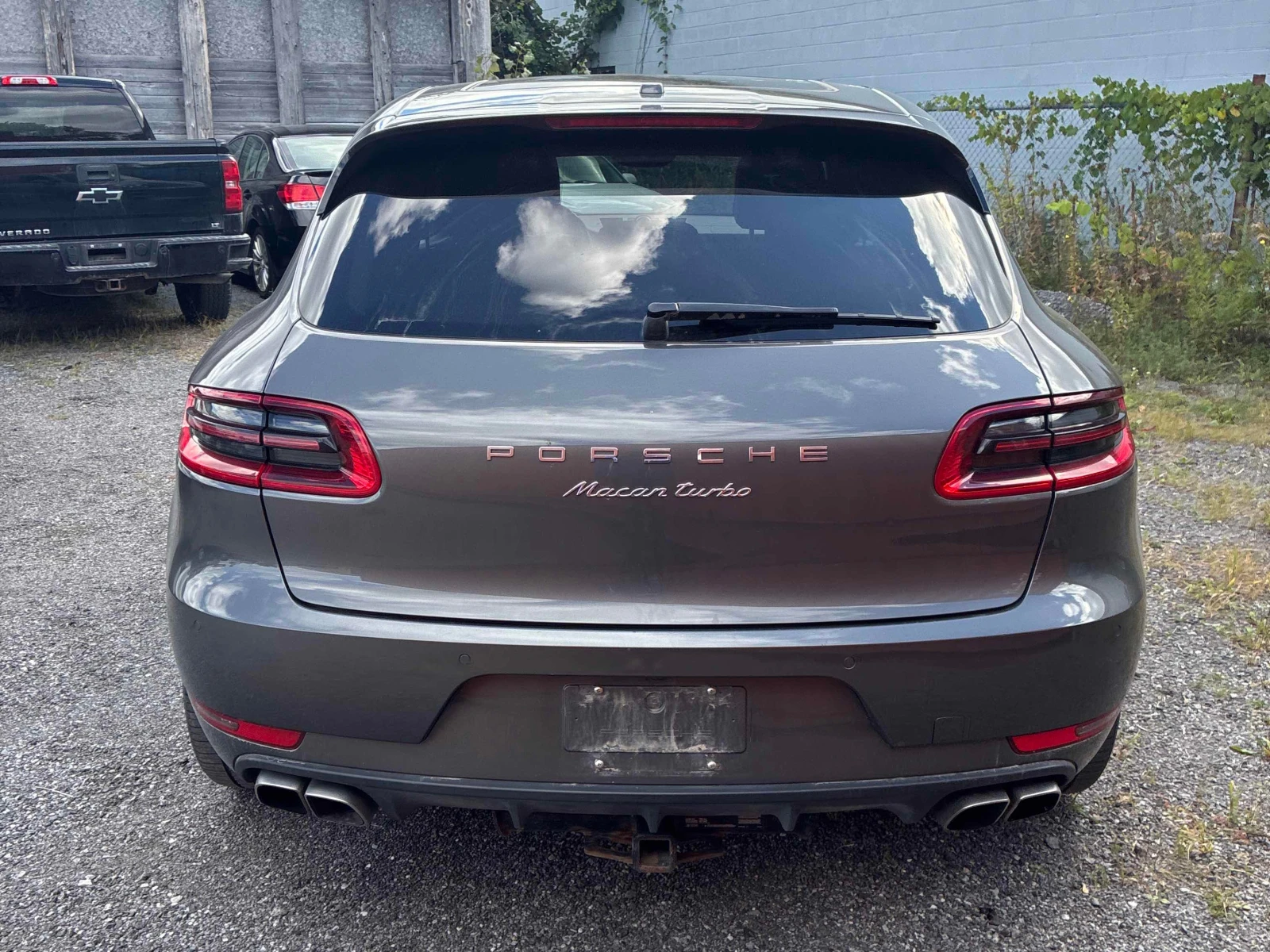 Porsche Macan  Turbo / CARFAX / АВТОКРЕДИТ , снимка 4 - Автомобили и джипове - 56098603