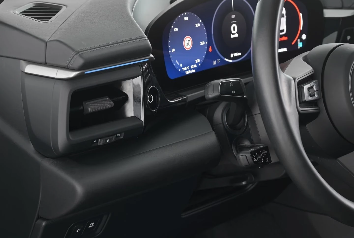 Porsche Macan 100 kWh / ELECTRIC SPORT SOUND / PANO / PASM/ 360/ | Mobile.bg � ����������� 13